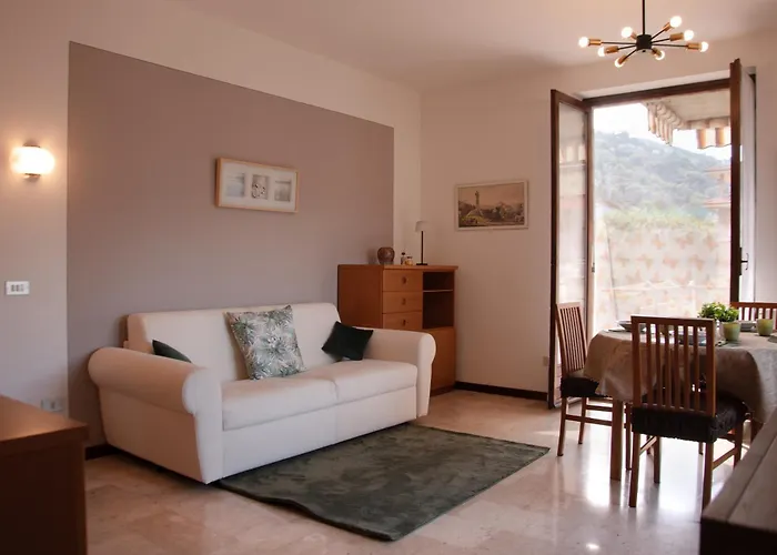 דירה Marnhouse View