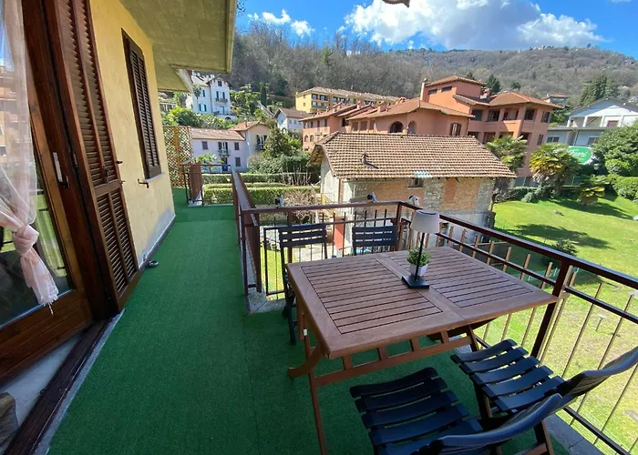 Marnhouse View דירה *